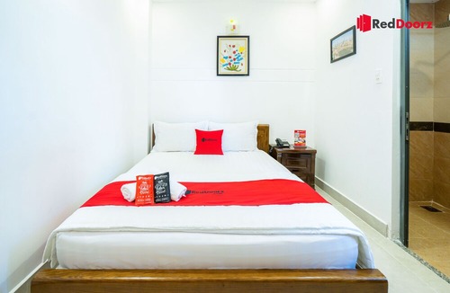 Go Vap Hotel | RedDoorz The Sun Hotel near Duong Quang Ham Street