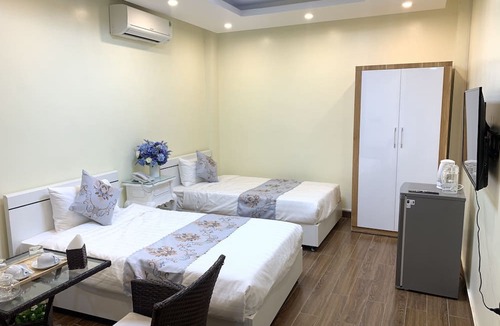 Cong Vi Hotel | Y PLACE Guest House