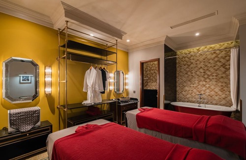 Hue City Centre Hotel | Silk Path Grand Hue Hotel
