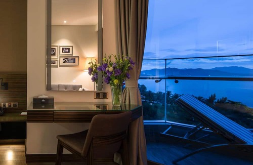 Tran Phu Beach Hotel | Queen Ann Nha Trang