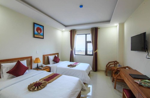 Bao Ninh Hotel | Amanda Quang Binh Hotel