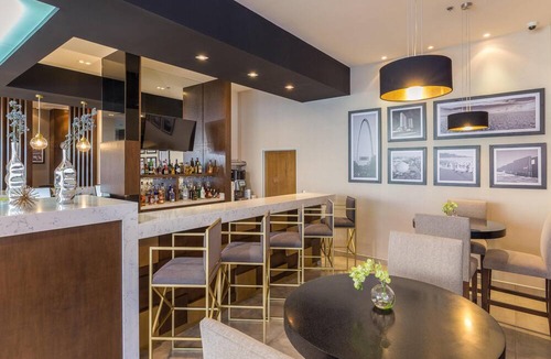 Tijuana Hotel | Hampton Inn by Hilton Tijuana