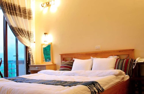 Mai Chau Hotel | Mai Chau Valley View Hotel