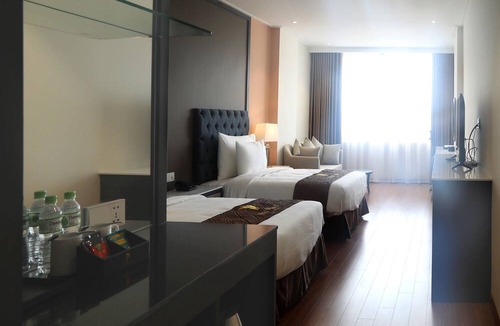 Khu bao ton Thien nhien Pu Luong Hotel | Dai Viet Hotel