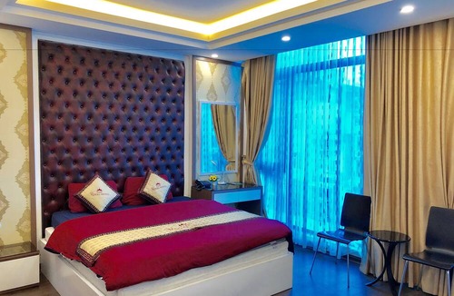 Yen Phu Hotel | The Royal Hotel