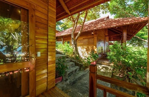 Ham Ninh Hotel | Mango Beach Resort