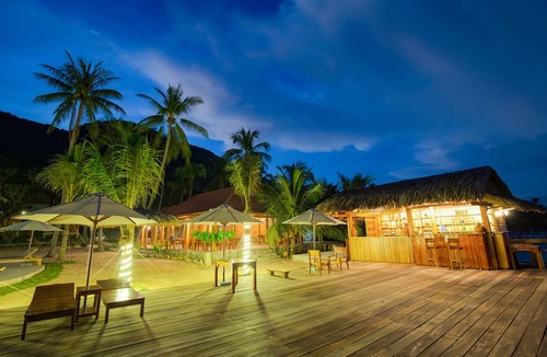 Ham Ninh Hotel | Mango Beach Resort