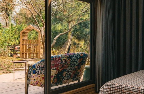 Old Quarter Hotel | deLAM Home Hang Dao