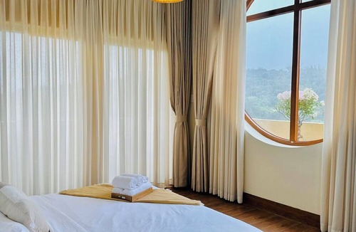 Tuy An Hotel | Tram Seven Retreat House Ganh Da Dia