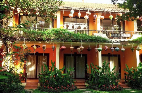 Luong Son Cabin | Luong Son Retreat