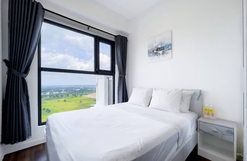 Nhon Trach Hotel | Lumiere Apartment Swanbay