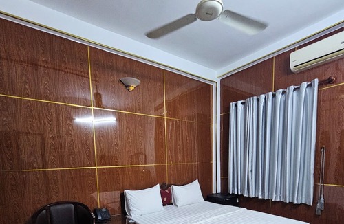 Chinatown Hotel | Trung Mai Hotel