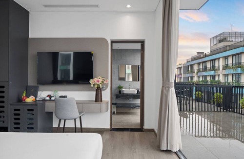 Hoang Hoa Hotel | Flamingo Hai Tien - Kim Thanh Boutique Hotel