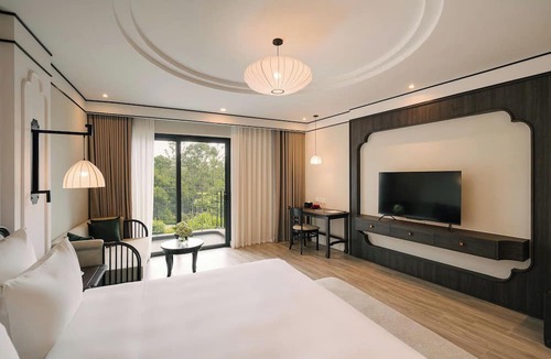 Soc Son Hotel | Soc Village Wellness & Retreat
