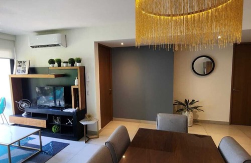 Diaz Ordaz Apartment | Roma 240 Versalles by Tovigo Rentals