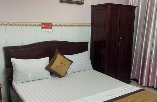 Tan Binh Hotel | Minh Hieu Hotel