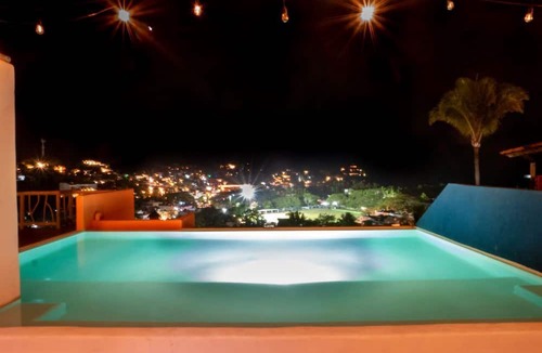 North End Hotel | Villa los Corales