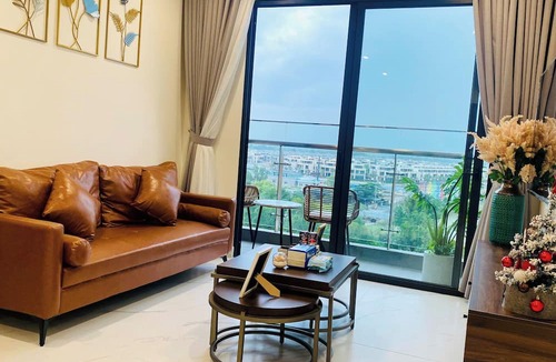 District 9 Apartment | LA Nest 2bed water park view Luxury