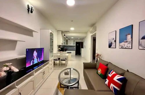 Thu Thiem Hotel | Lexington Residence Luxurious Apartment