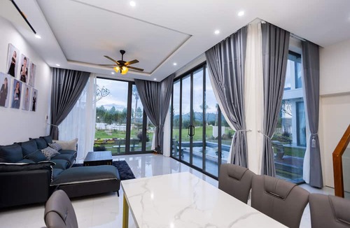 Krong Bong Hotel | TKH Resort