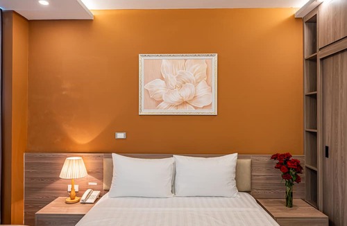 Trung Hoa Nhan Chinh Hotel | Moon Hotel Do Quang