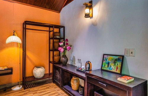 Hoa Lu Resort | Cozy Beer Garden Homestay
