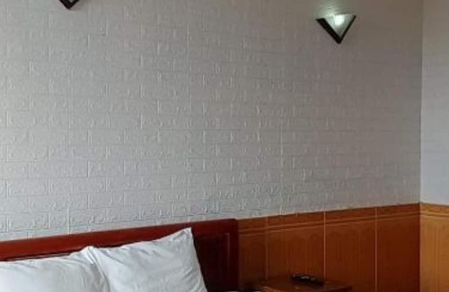 Hong Linh Hotel | Viet Thai Hotel