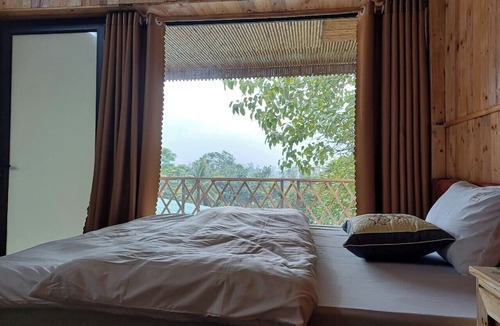 Mai Chau Bed & Breakfast | Hill House