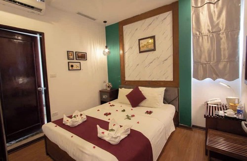 Hang Buom Hotel | NT Elysian hotel