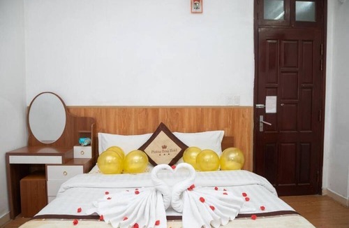 Quan Hoa Hotel | Phuong Dong Hotel Cau Giay -by BayLuxury