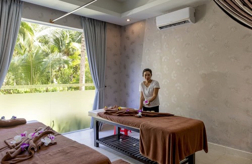 Phu Hai Beach Hotel | Sea Lion Beach Resort & Spa Mui Ne