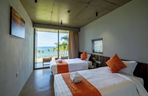 Quang Dien Hotel | Rucha Beachfront Retreat