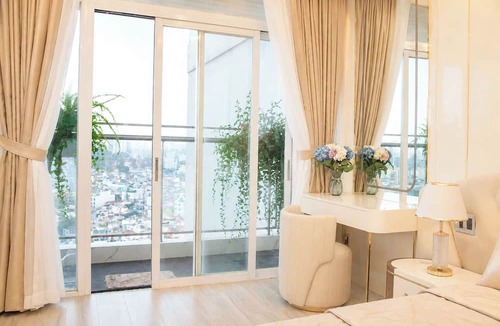 Phu Nhuan Apartment | The Crown Luxury 4BR Penthouse