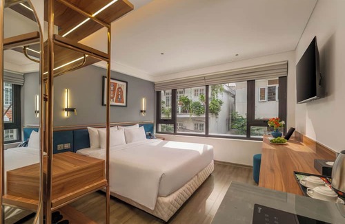 Ngu Hanh Son Hotel | Xhome Da Nang Hotel and Suite