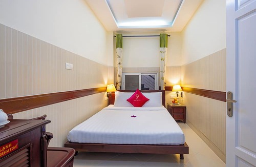 Ba Queo Hotel | Pink Horizon Saigon Airport Hotel