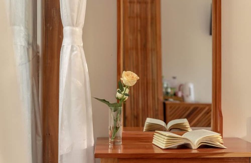 Duong Dong Hotel | Little Garden Bungalow
