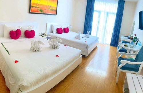 Hue City Centre Hotel | Hotel La Perle Hue