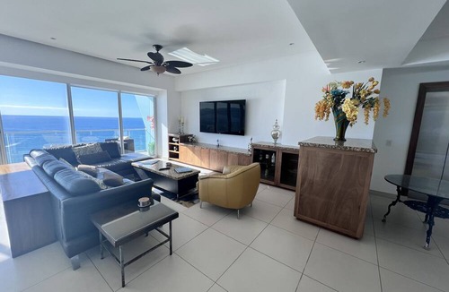 North Hotel Zone Condo | Spectacular 2900 sqft 4Br/4Ba beachfront condo at Luxurious Icon Vallarta!