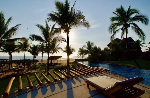 Zihuatanejo Villa | Luxurious Oceanview Penthouse in Playa Blanca