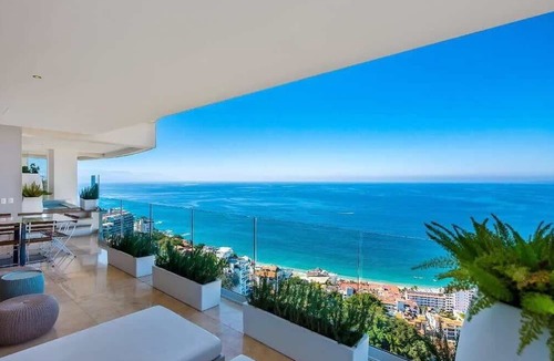 Amapas Condo | AlilaHolidays - Avalon - 1002 - 2Br Luxury Condo with Private Pool