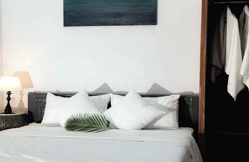 Cam An Apartment | SEA FLOWER HOUSE