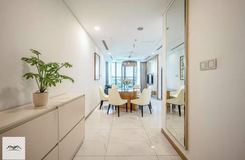 Hang Xanh Apartment | Landmark 81 Residence Skyline