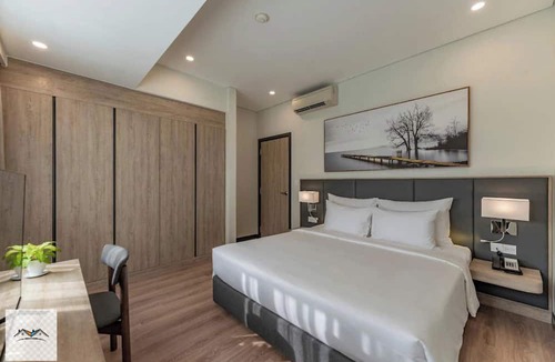 Hang Xanh Apartment | Landmark 81 Residence Skyline