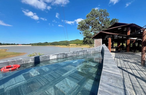Son Trach Cabin | Nguyen Shack Retreat