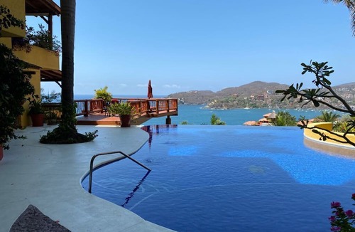 Zihuatanejo Apartment | Best Views of Zihua 3Bed 3 Bath luxury