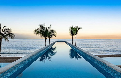 Las Glorias Apartment | Panoramic Oceanview Luxury 4BR Penthouse