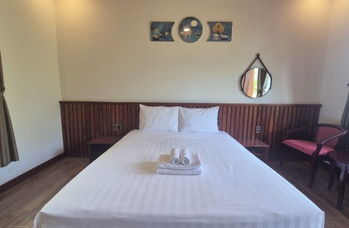 Cua Lap Villa | Valentina Resort & Spa