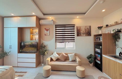 Trung Hoa Nhan Chinh Apartment | The Little Hanoi - Central Apartment