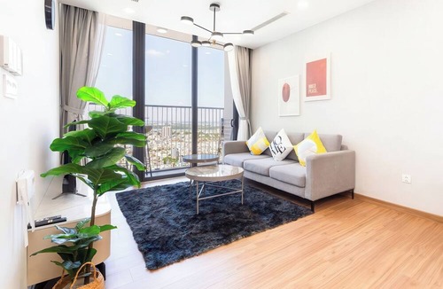 Tan Thuan Tay Condo | Eco Green Saigon - Free Gym & Pool