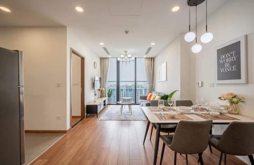 Tan Thuan Tay Condo | Eco Green Saigon - Free Gym & Pool
